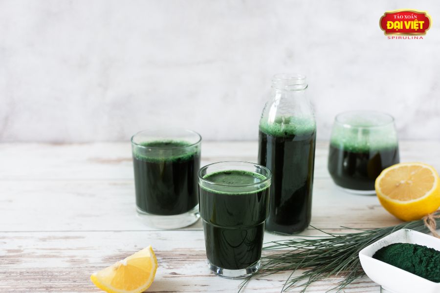 Chăm sóc sức khỏe cả gia đình với mỗi ngày một chai Dr.Tảo Xoắn với thành phần từ siêu thực phẩm tảo xoắn
